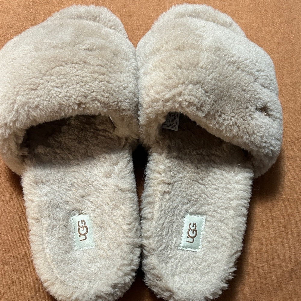 UGG Plush Shearling Slide Slippers in Light Beige
